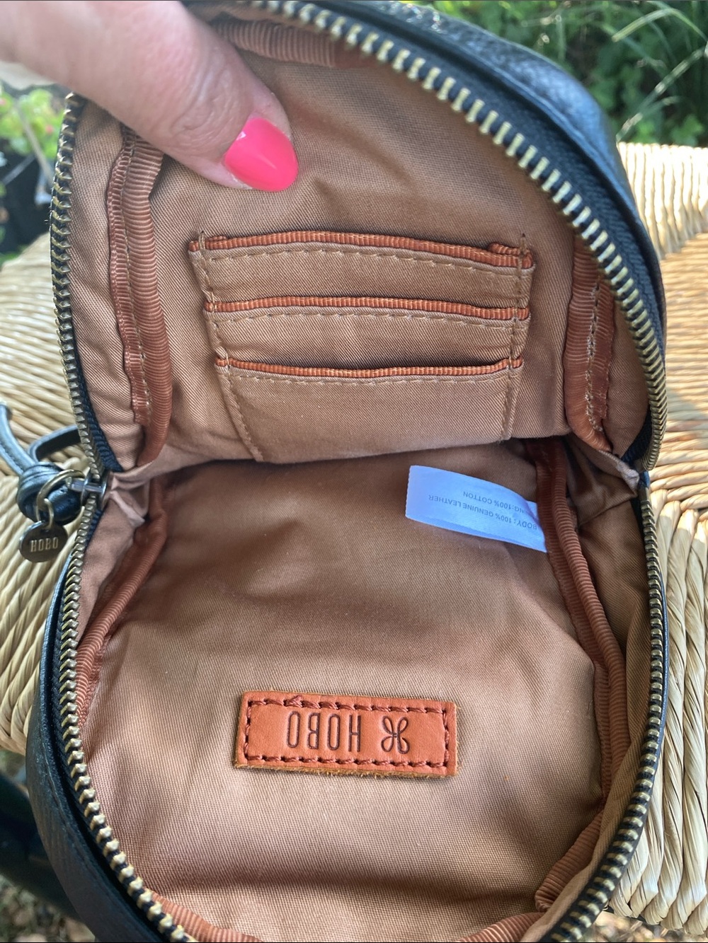 HOBO Cass Sling Bag - Picture 5 of 9